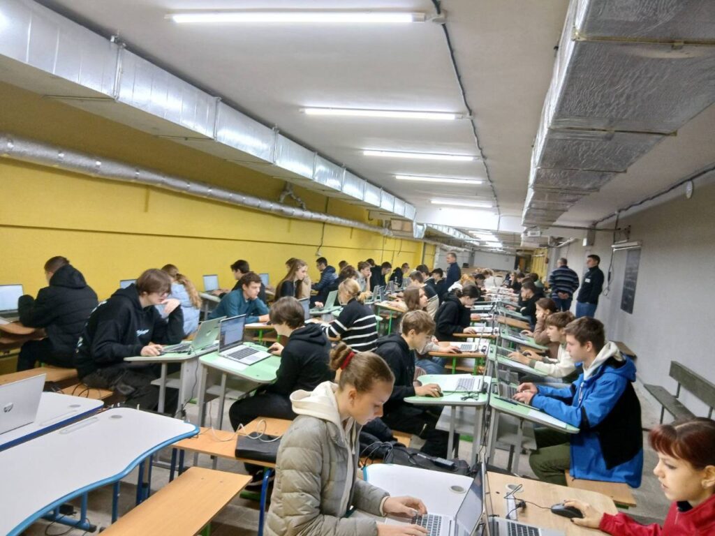 Photo 2025 11 09 19 16 18