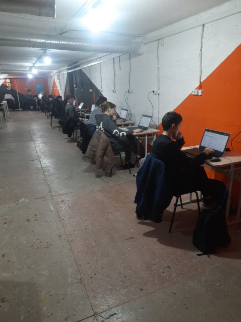 Photo 2025 11 09 19 16 42